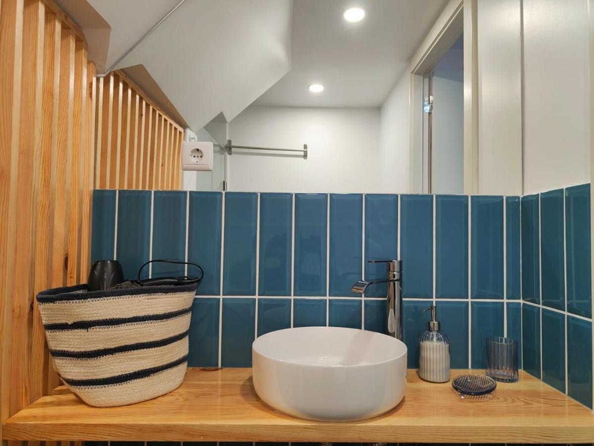 Blue Essence Apartment - Central Coimbra Luaran gambar